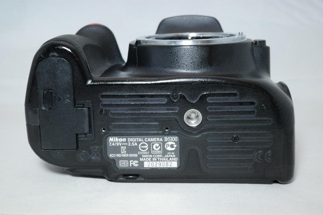 【並品】Nikon ニコン D5100 ボディ