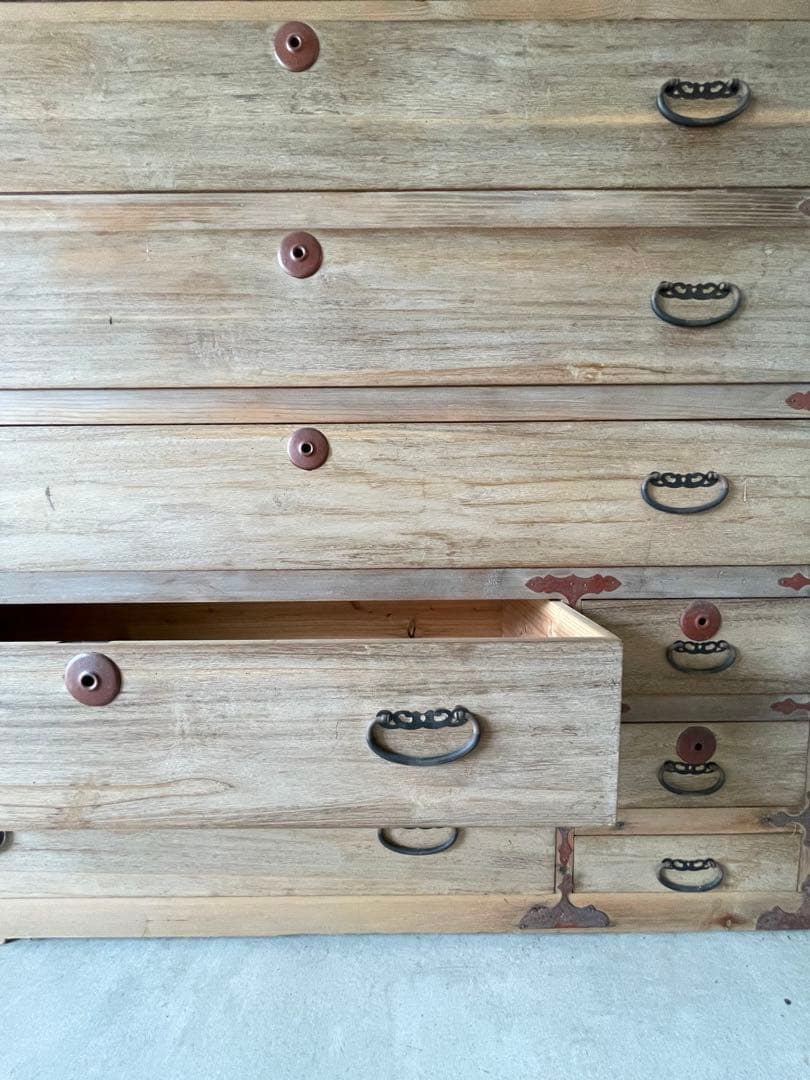 和風チェスト 11の引き出し 桐箪笥　インテリア