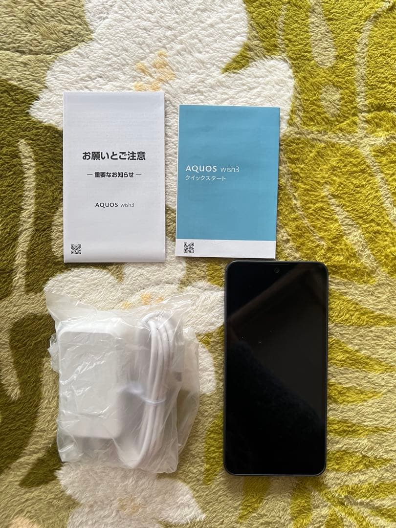 【新品未使用】AQUOS wish3 本体