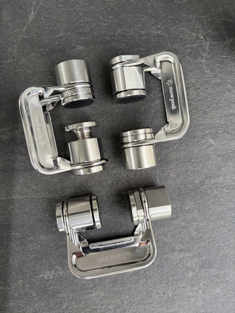 A*H様 スノーピーク テーブルトップアーキテクト クランプ 3つ