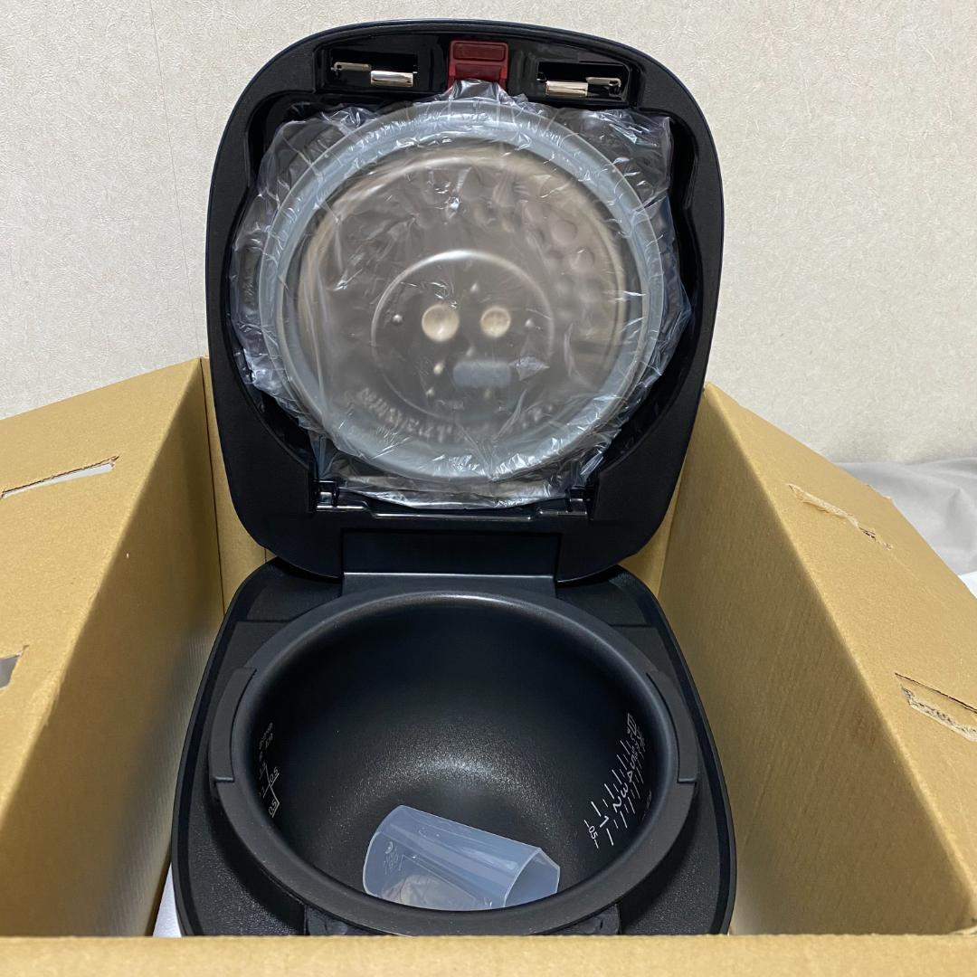 【店頭展示品】タイガー 圧力IH炊飯器5.5合炊き JPI-Y100KY