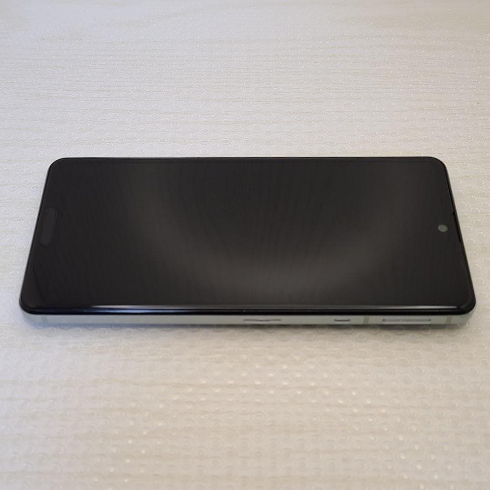 AQUOS sense5G ■ 4GB/64GB /SHG03 オリーブシルバー