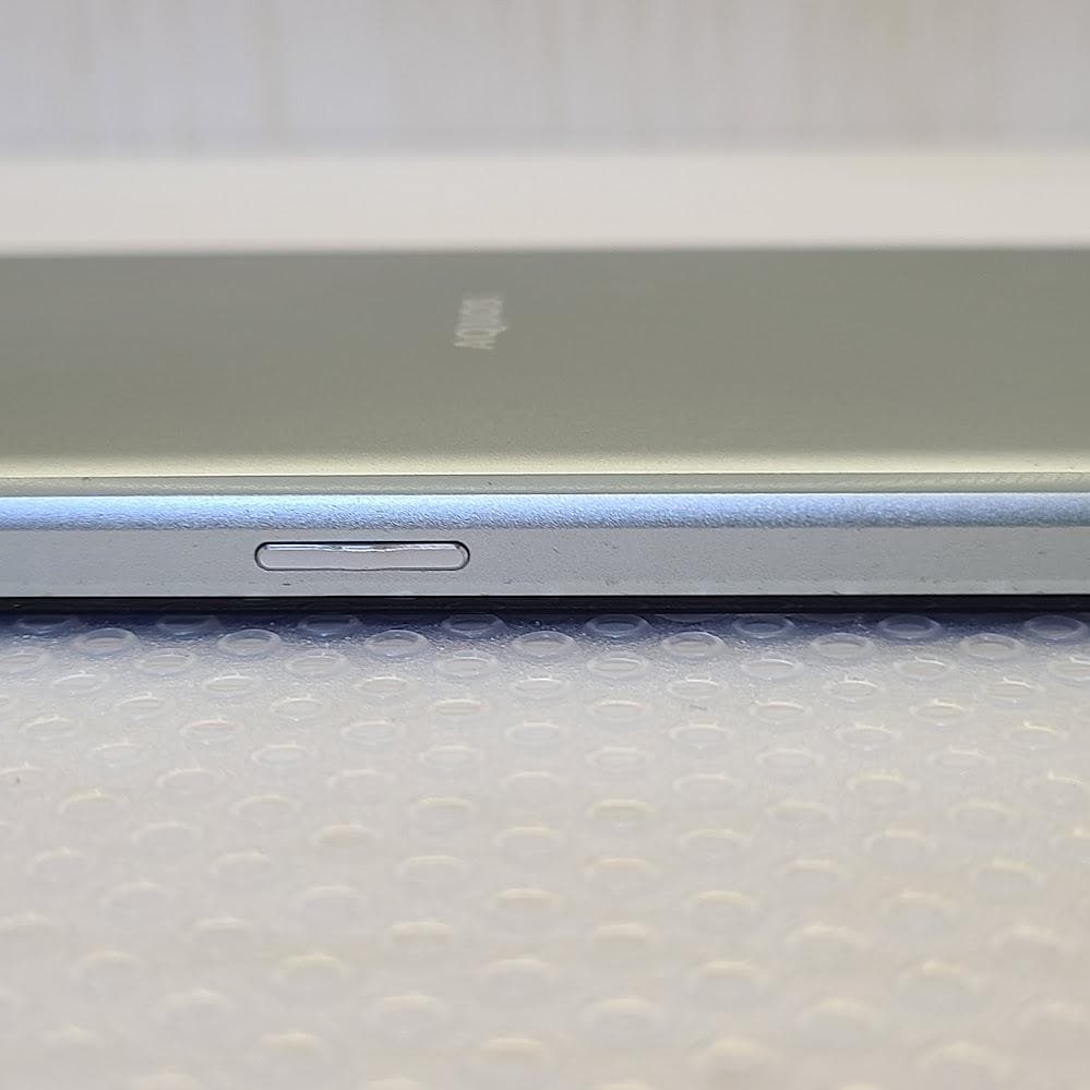 AQUOS sense5G ■ 4GB/64GB /SHG03 オリーブシルバー