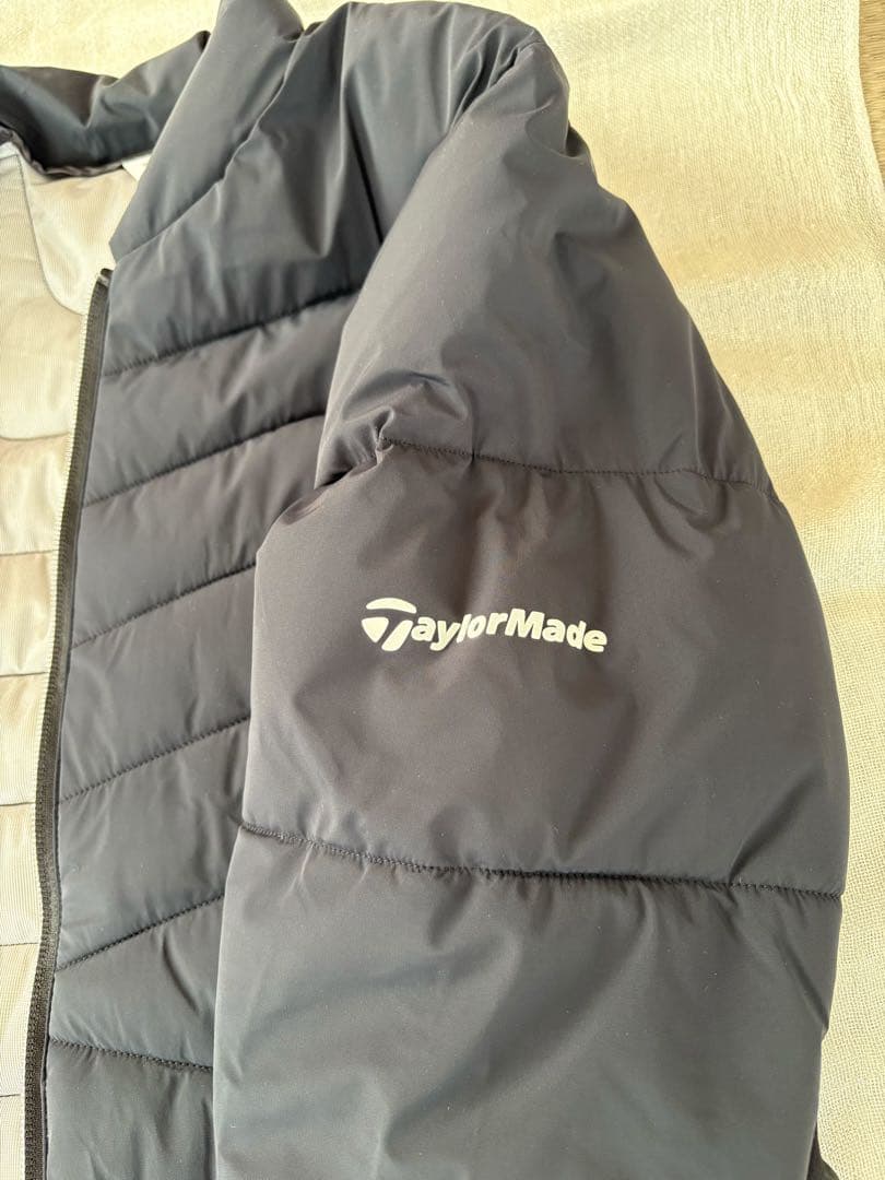 テーラーメイドゴルフジャケット 中綿アウターレディース