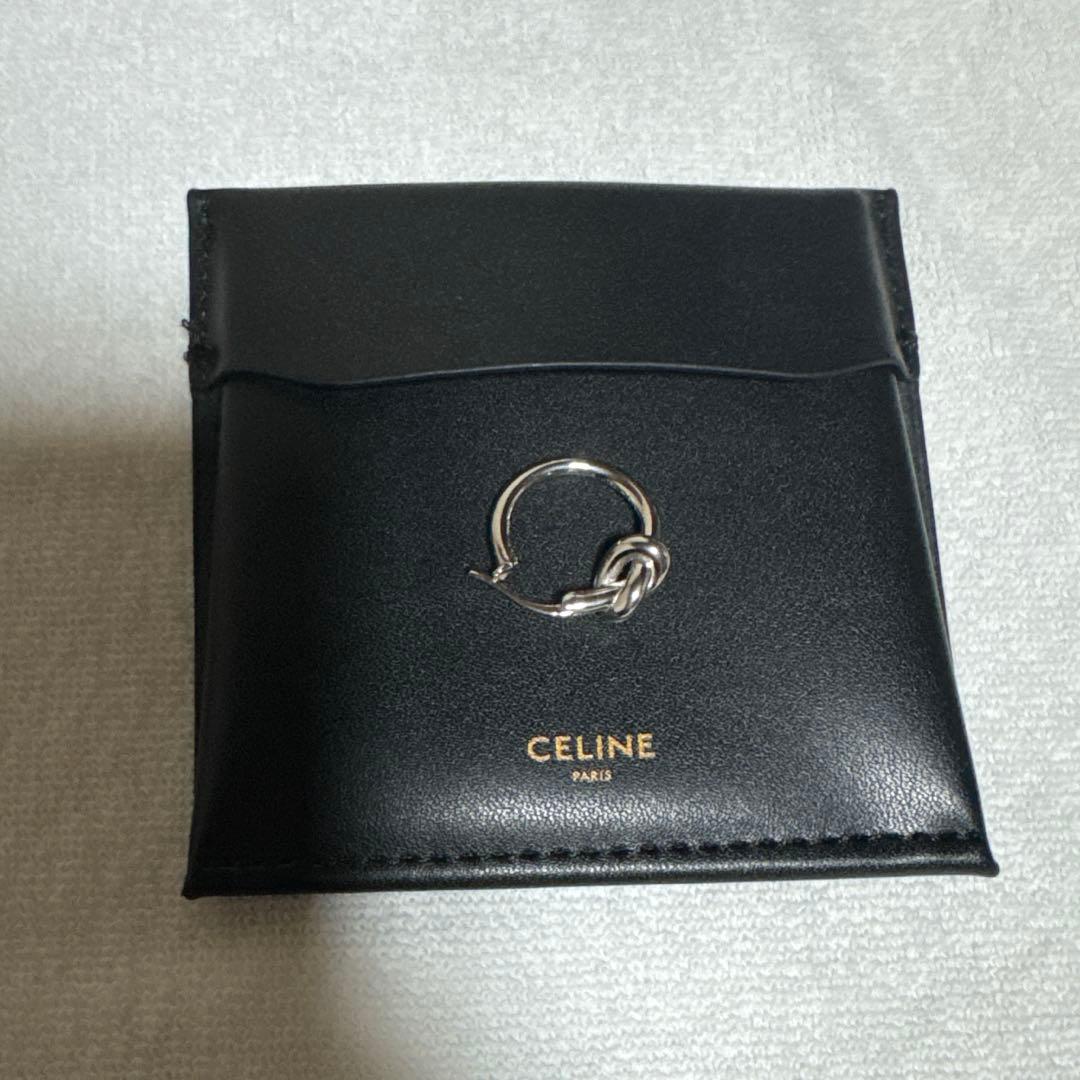 CELINE ノットスモールフープ 片耳
