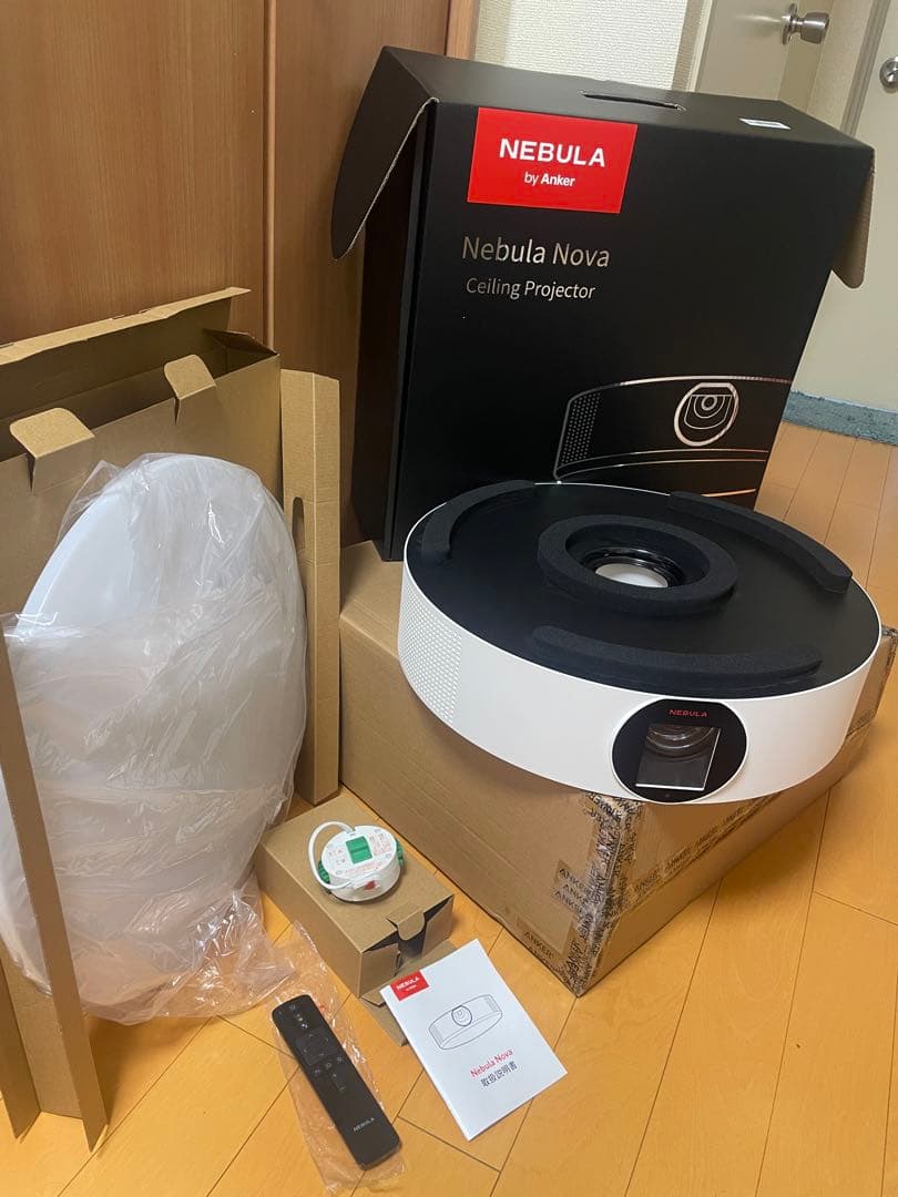 Anker Nebula Nova プロジェクター