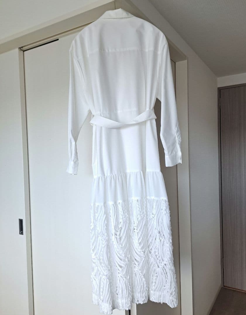 Diagram GRACE CONTINENTAL 刺繍ヘムシャツワンピース