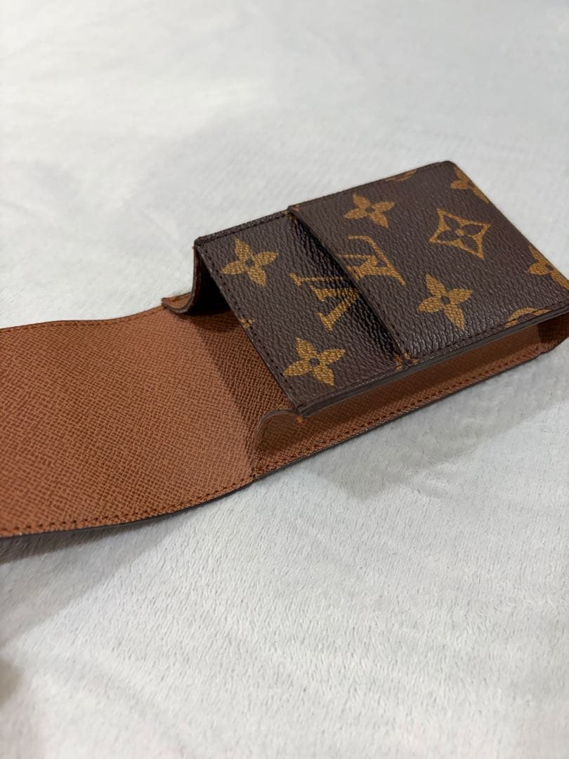 ルイヴィトン　タバコケース
