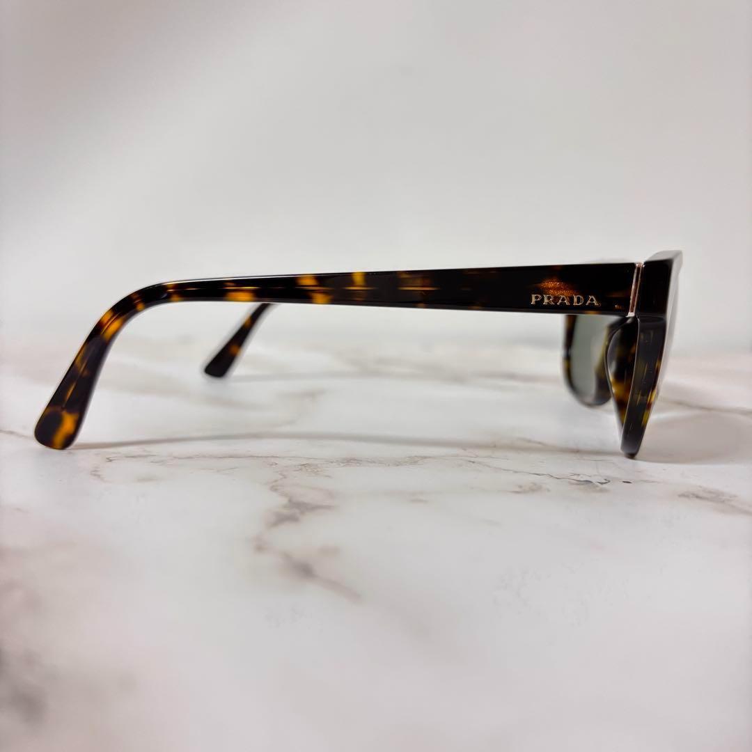 【美品】 プラダ サングラス ゴールドロゴ ユニセックス べっこう柄 ブラック