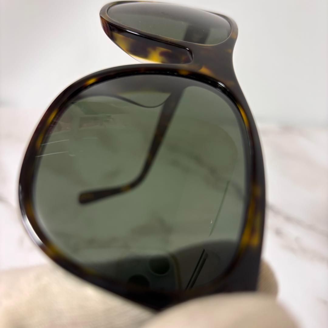 【美品】 プラダ サングラス ゴールドロゴ ユニセックス べっこう柄 ブラック