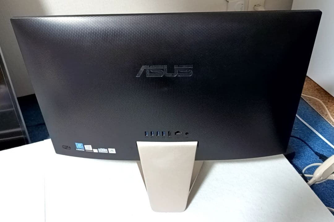 モニター一体型PC キーボード・マウス付き Windows11 Office付