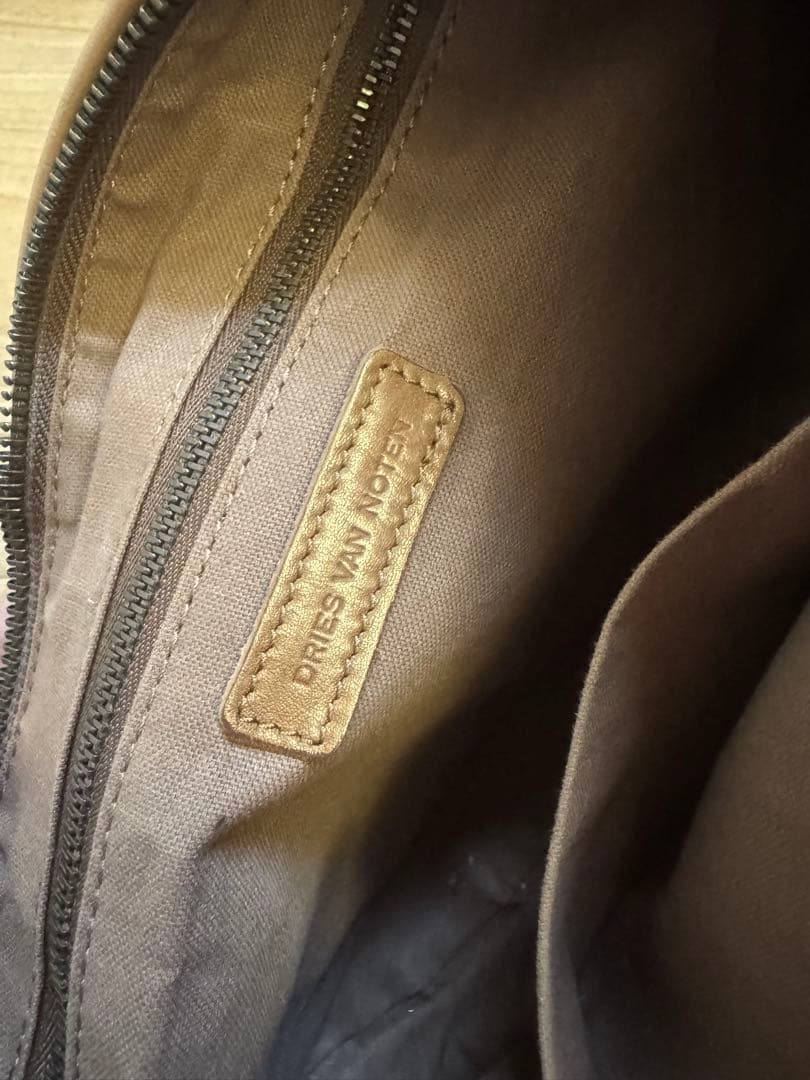 ハ*オ様 DRES VAN NOTEN ワンショルダーバッグ レザー