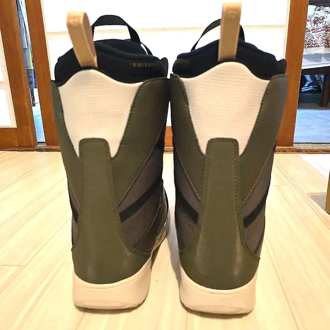 SALOMON　スノボレディースブーツ23.5cm　箱つき