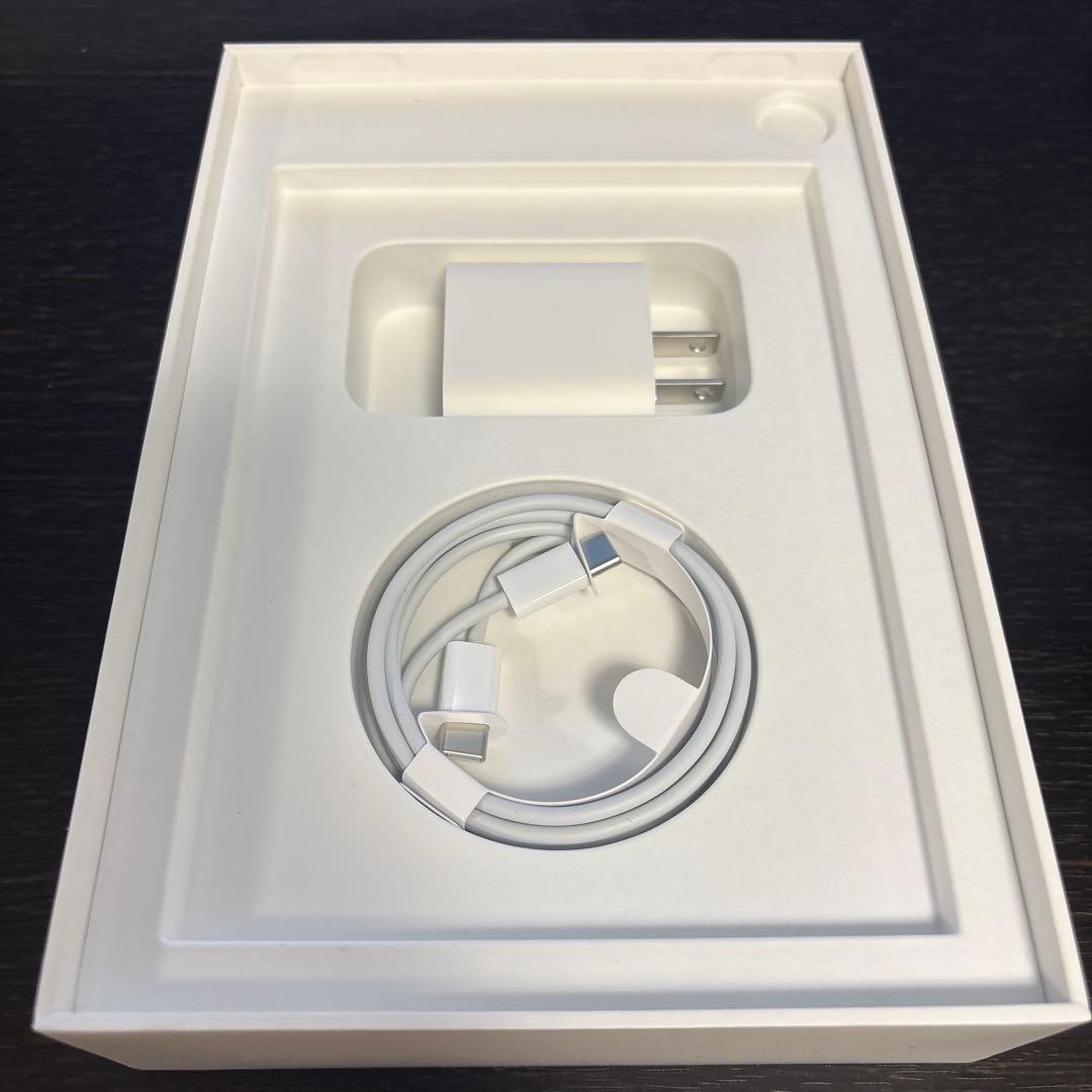 iPad mini6 Wi-Fiモデル256GB美品　ケース付き