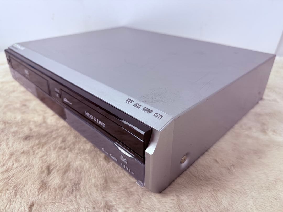 すぐに視聴可能♪ 地デジPanasonic DVDビデオ一体型HDD レコーダー