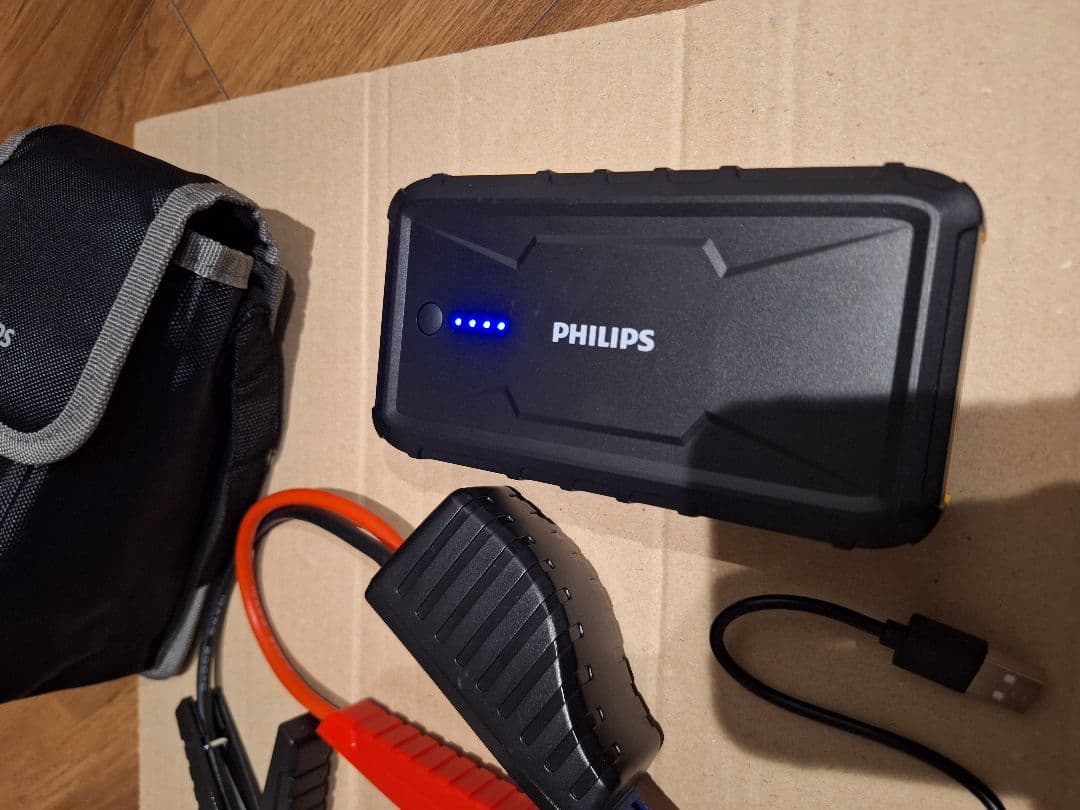 車　ジャンプスターター　PHILIPS　バッテリー上がりツール　箱無　早い者勝ち