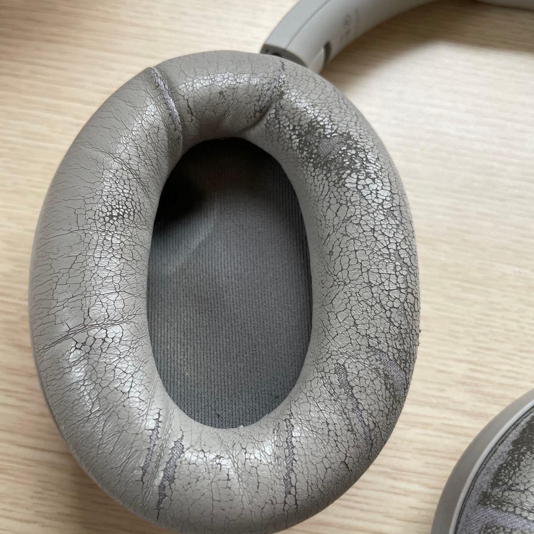 ソニー　ノイズキャンセリングヘッドホン　WH-1000XM4