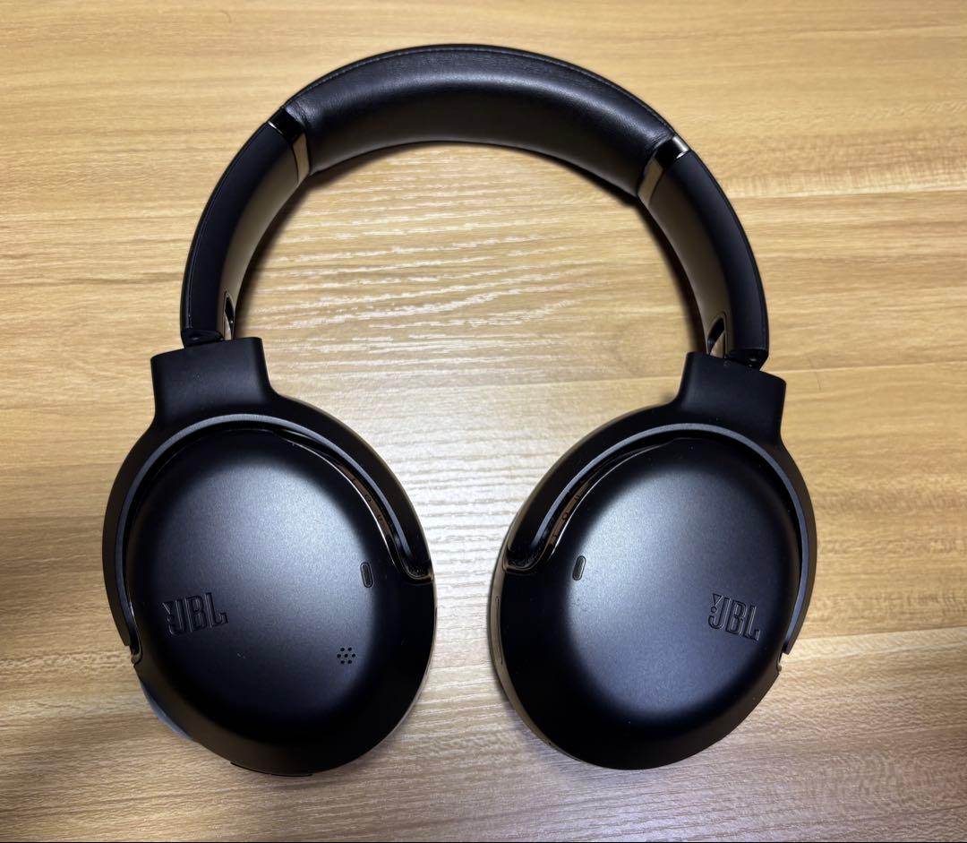 つ*こ様 ワイヤレスヘッドホン　JBL Tour One M2 ブラック