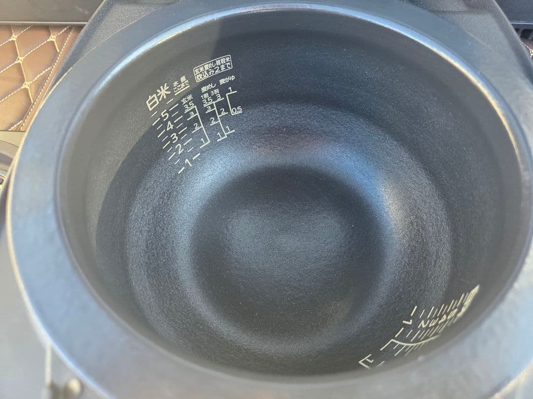 Tiger 土鍋炊飯器 JPH-A102 5.5合 内釜きれい 即日発送可