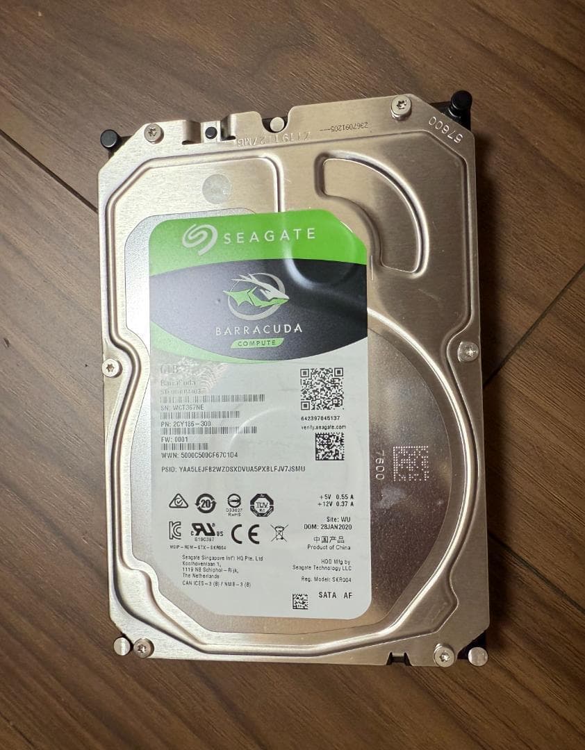 内蔵型ハードディスクドライブ 6TB Seagate Barracuda HDD