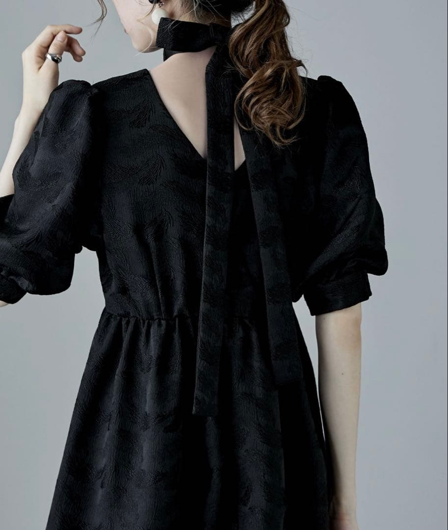 etoll.ジャガードパフスリーブドレス　M-long リボン付き