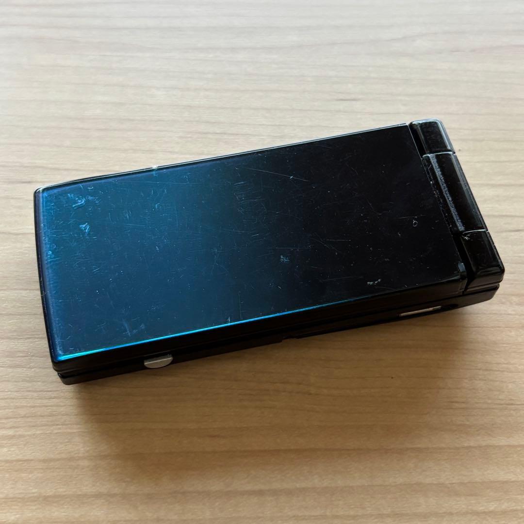 シャープ アクオス ドコモ SH-01C ブラック 携帯電話 パカパカ