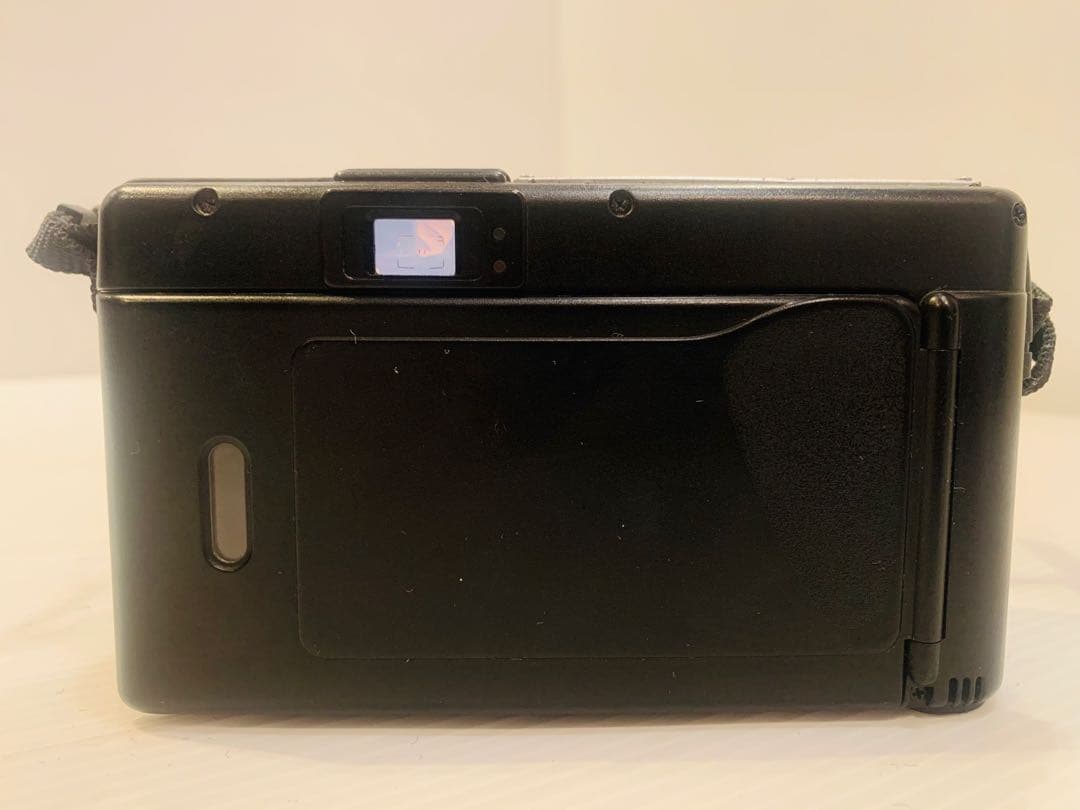 【動作品】フィルムカメラ Konica 現場監督 LENS 28 WB ECO