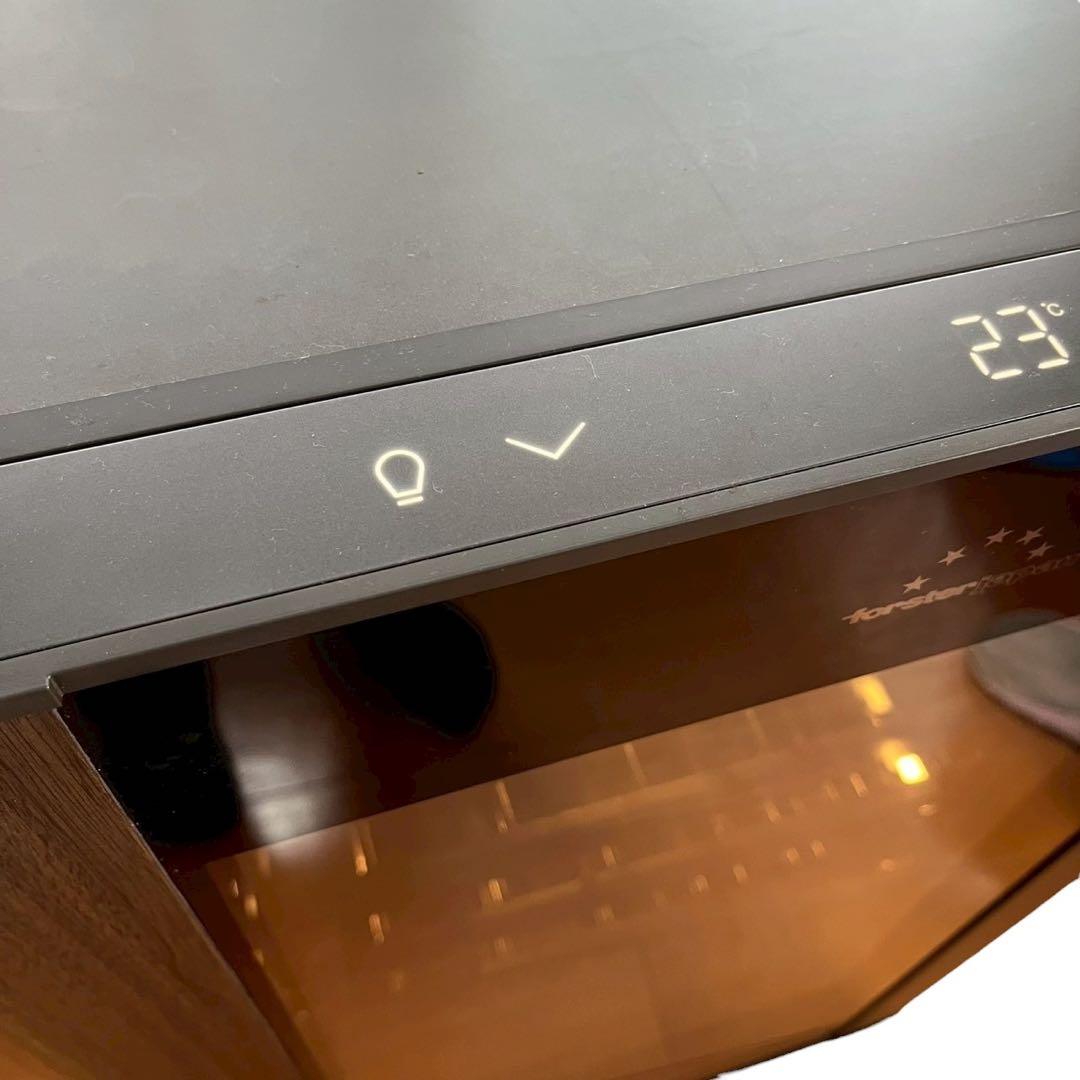 フォルスタージャパン ワインセラー SG-121GS(WB) 49本収納