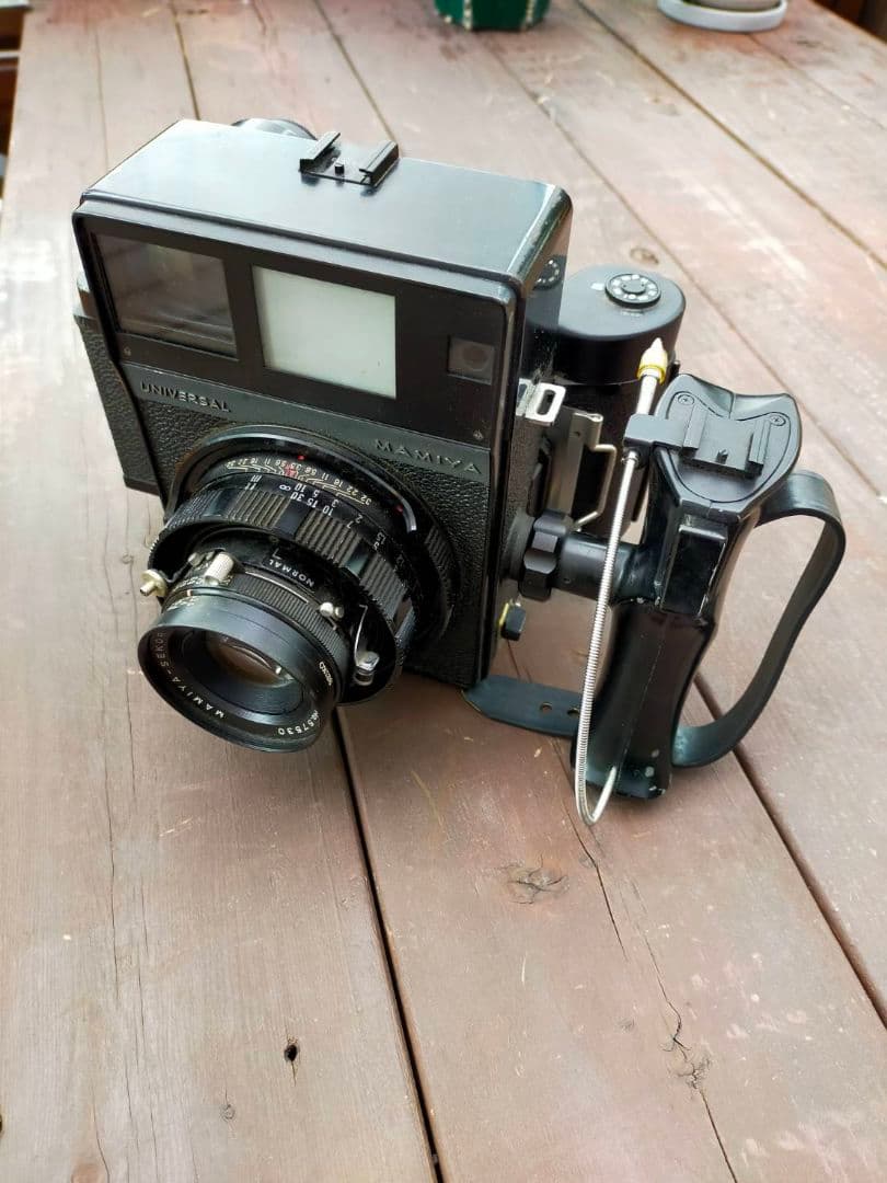 Mamiya Universal press 中判フィルムカメラ