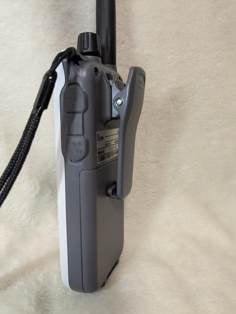 IC-RX7受信機　UHF会話用発信機　盗聴波発見受信用アンテナ　３点セット