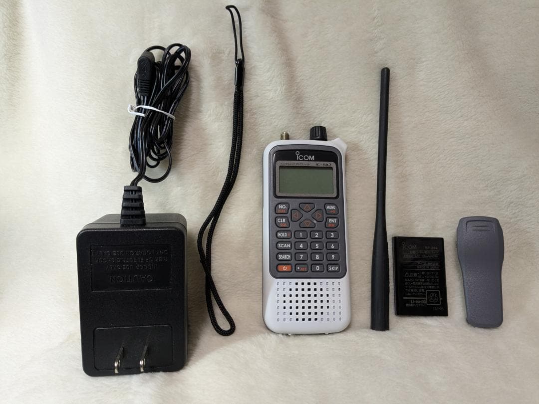 IC-RX7受信機　UHF会話用発信機　盗聴波発見受信用アンテナ　３点セット
