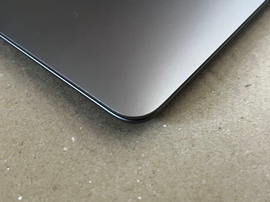 MacBook Air M1 2020 8GB 13インチ 256GB