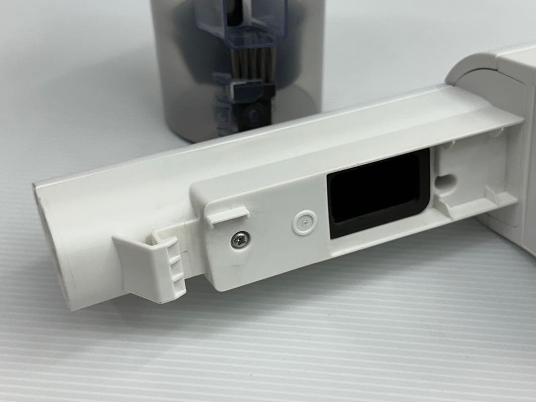 29分　ダスト 純正バッテリー付き　Panasonic 掃除機　MC-SB33J