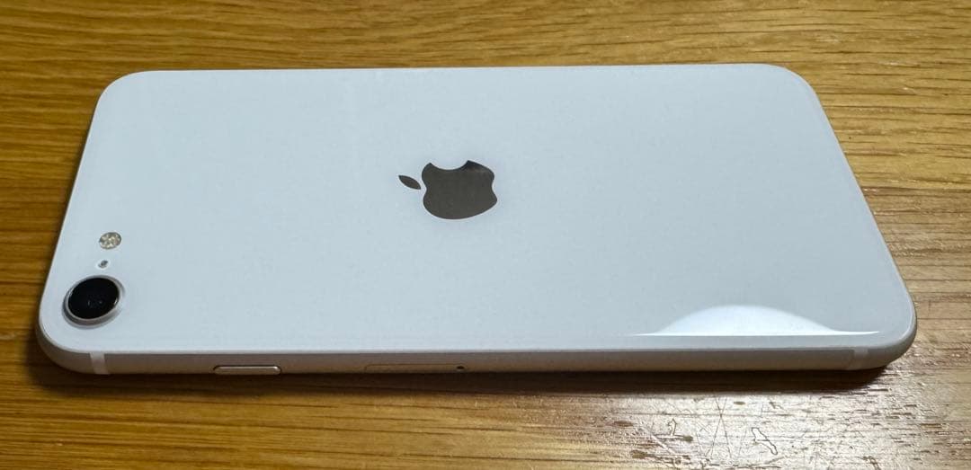 iPhoneSE 第二世代　64GB