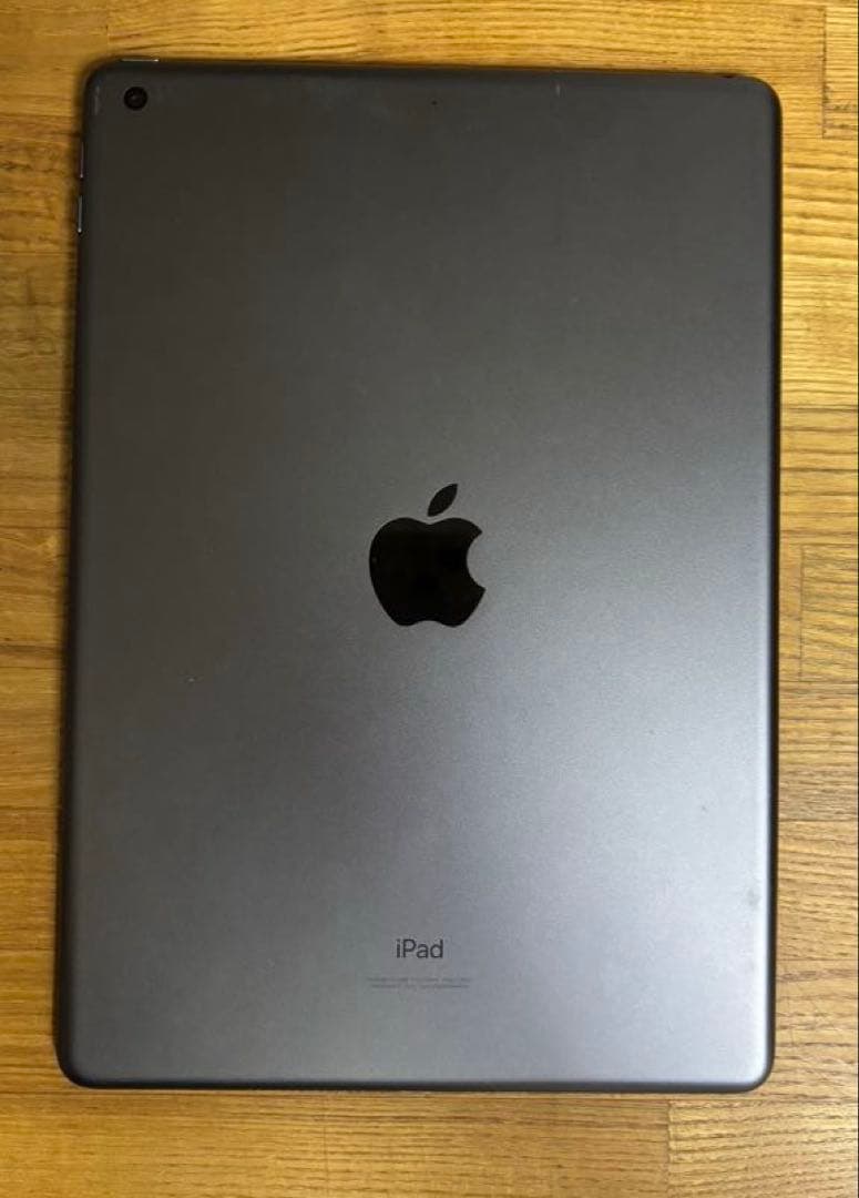 Apple iPad（第9世代 - 2021年製）本体のみ （画面に傷あり）