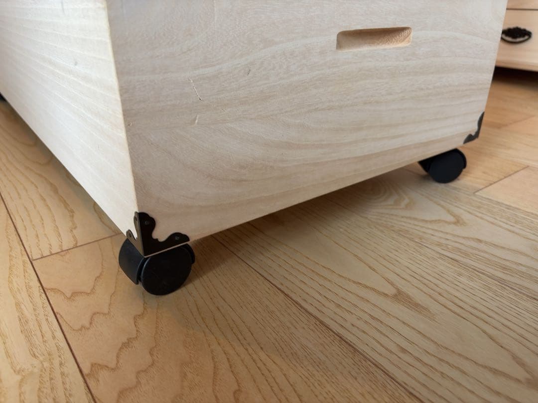 着物収納ケース　桐　キャスター付