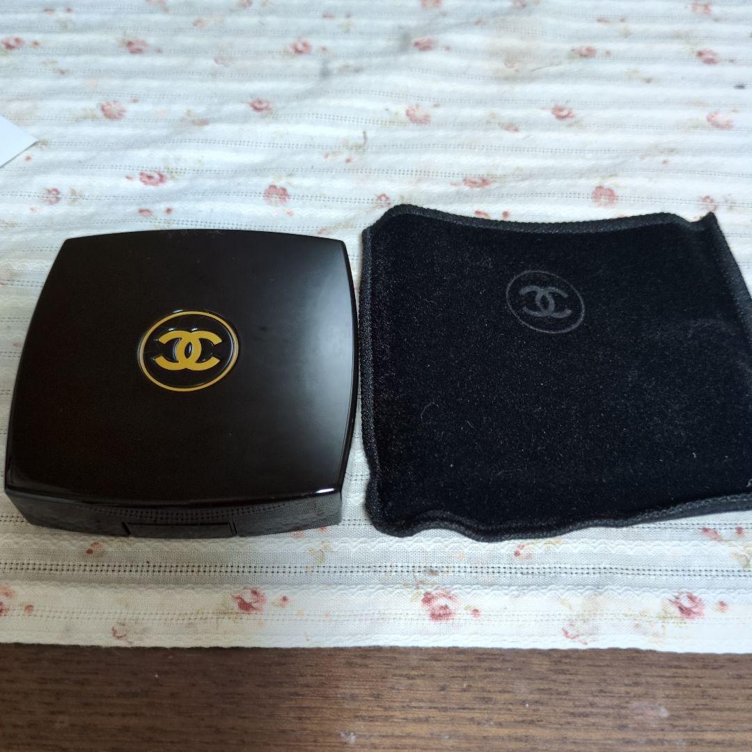 シャネル　レキャトルオンブル　397　ニュイアストラル　限定