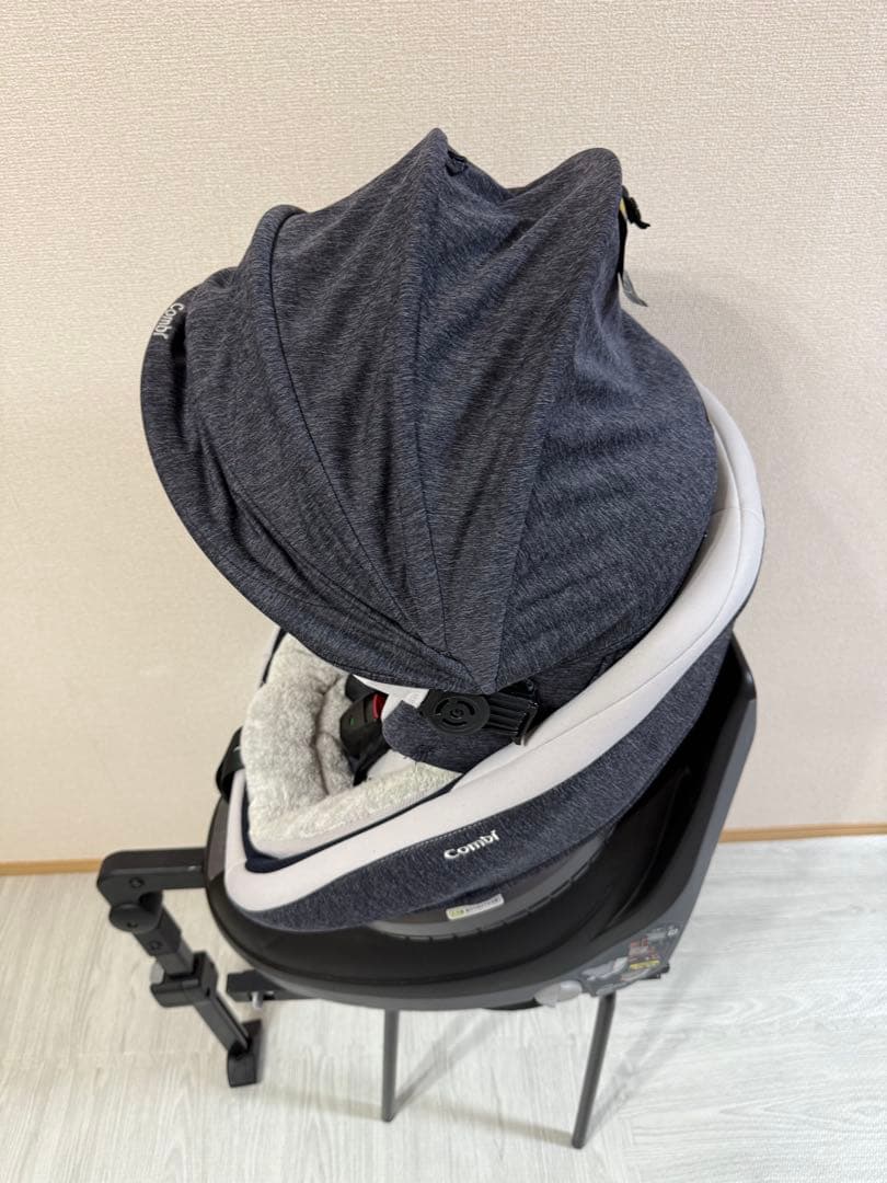 【美品】コンビ　クルムーヴスマート ISOFIX エッグショック JK-600