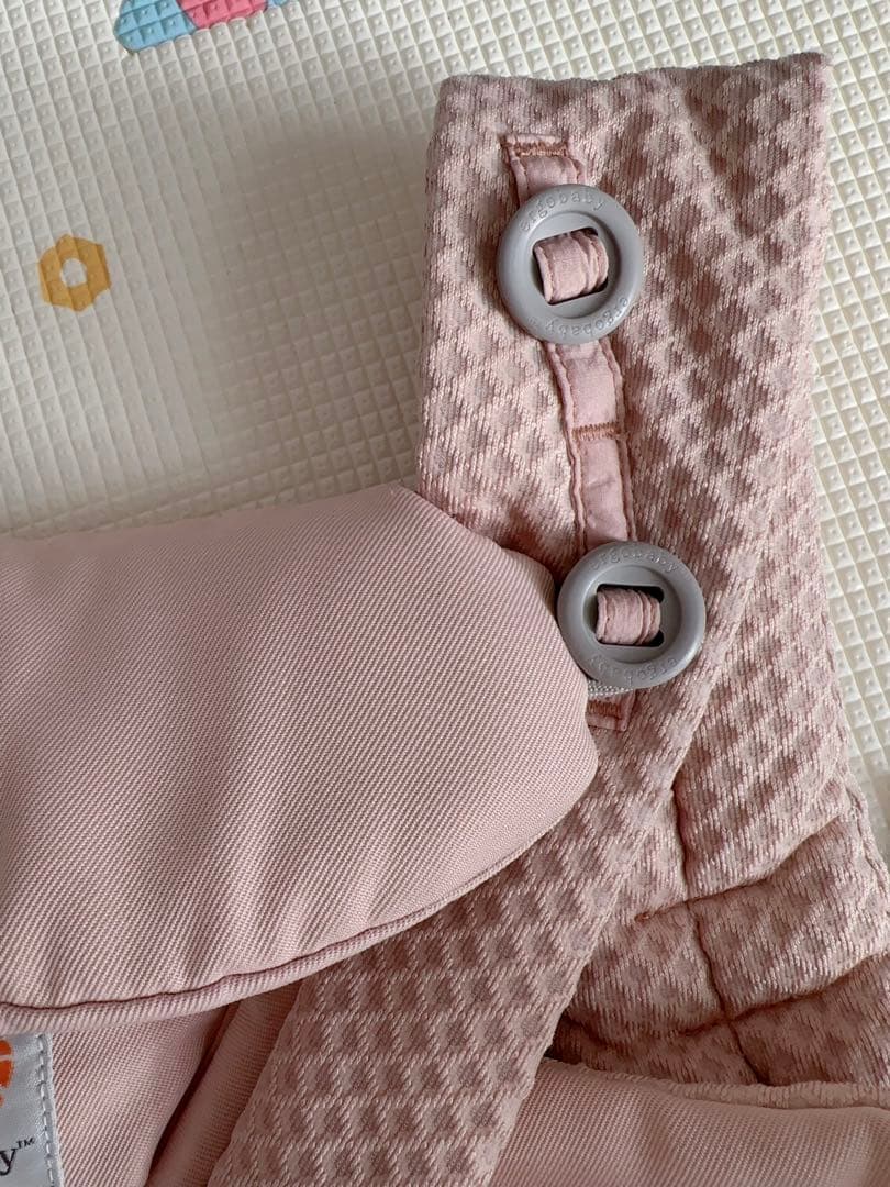 ergobaby OMNI breeze 360 抱っこ紐 ピンク