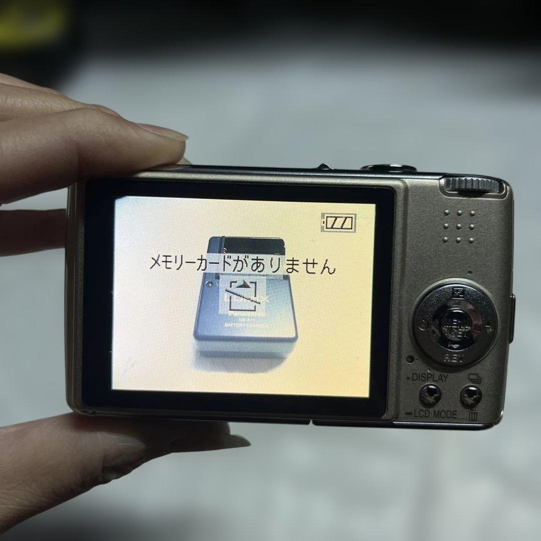動作確認済　LUMIX デジタルカメラ　Panasonic DMC-FX07