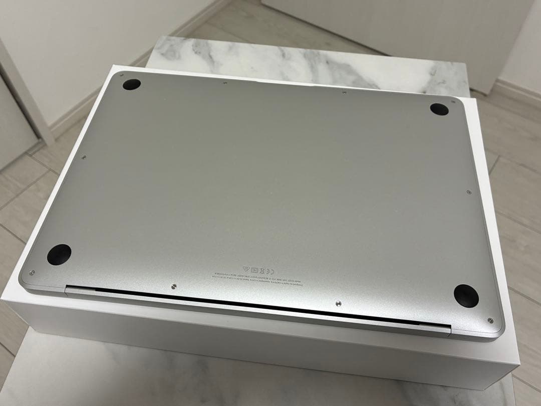 【美品】MacBook Air 13inch M1 512GB 8GB