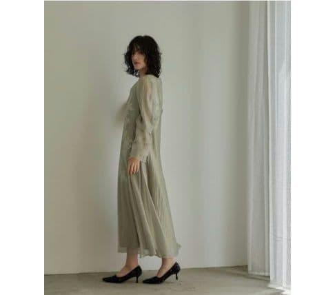 訳あり niana ニアナ ドリードール シアーAラインワンピース M 結婚式