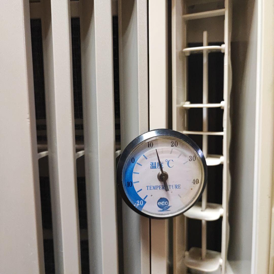 窓用エアコン CW-69GE6　枠付き　手渡し