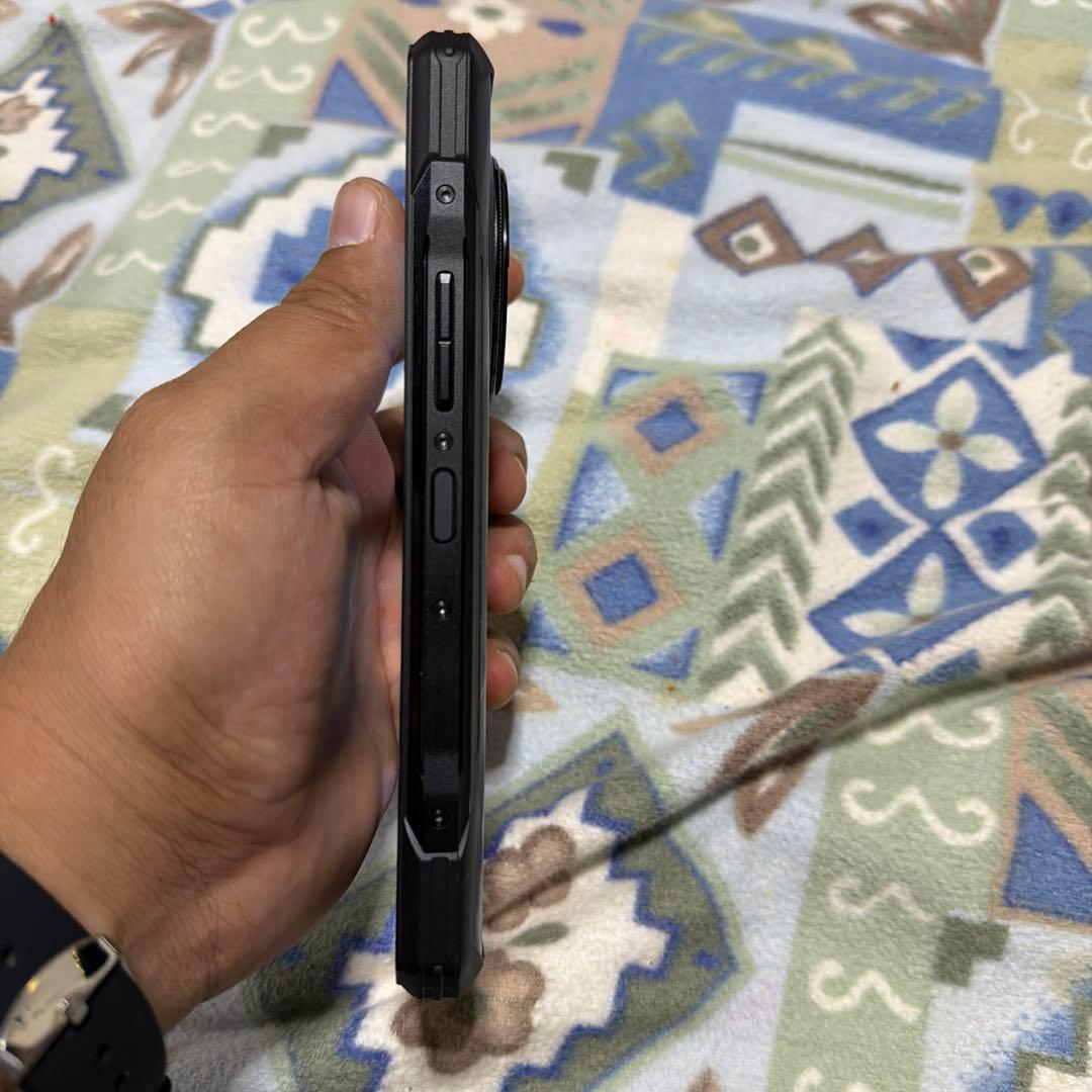 スマートフォン本体 DOOGEE V40 pro