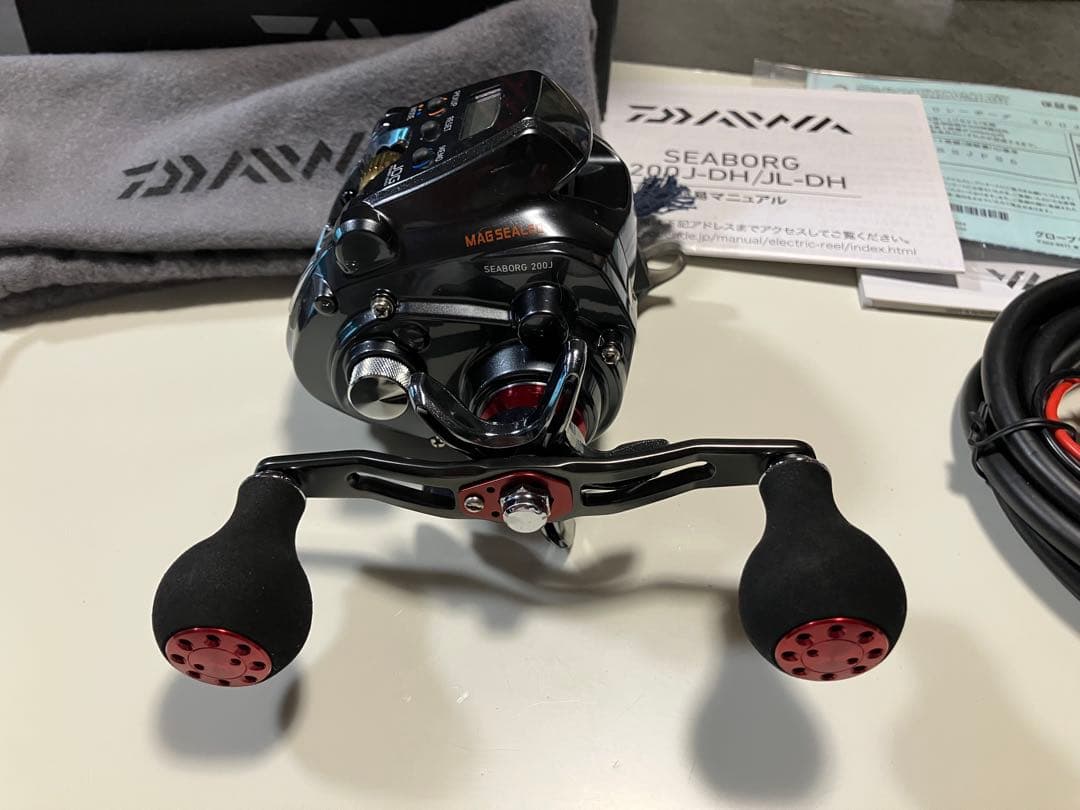 イカレポンチ　ダイワ　２０シーボーグ２００ＪーＤＨ　使用極少