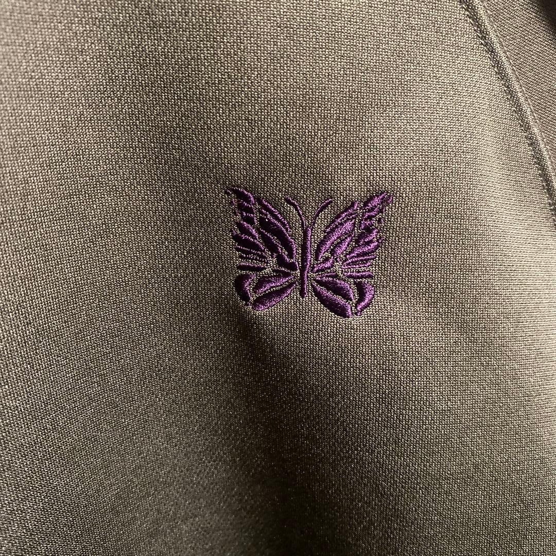 Needles パピヨン刺繍 サイドライン クルーネックスウェット オリーブ S