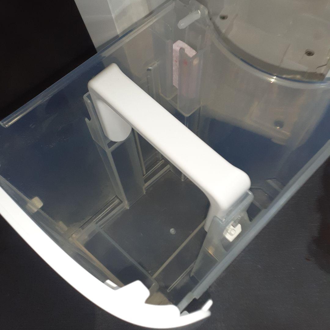 シャープ　除湿器　CV-J71-W