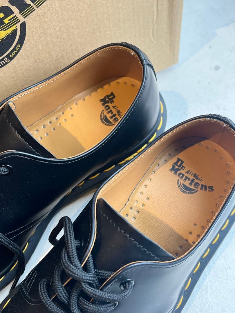 【新品未使用】Dr. Martens レースアップシューズ　定価23100円