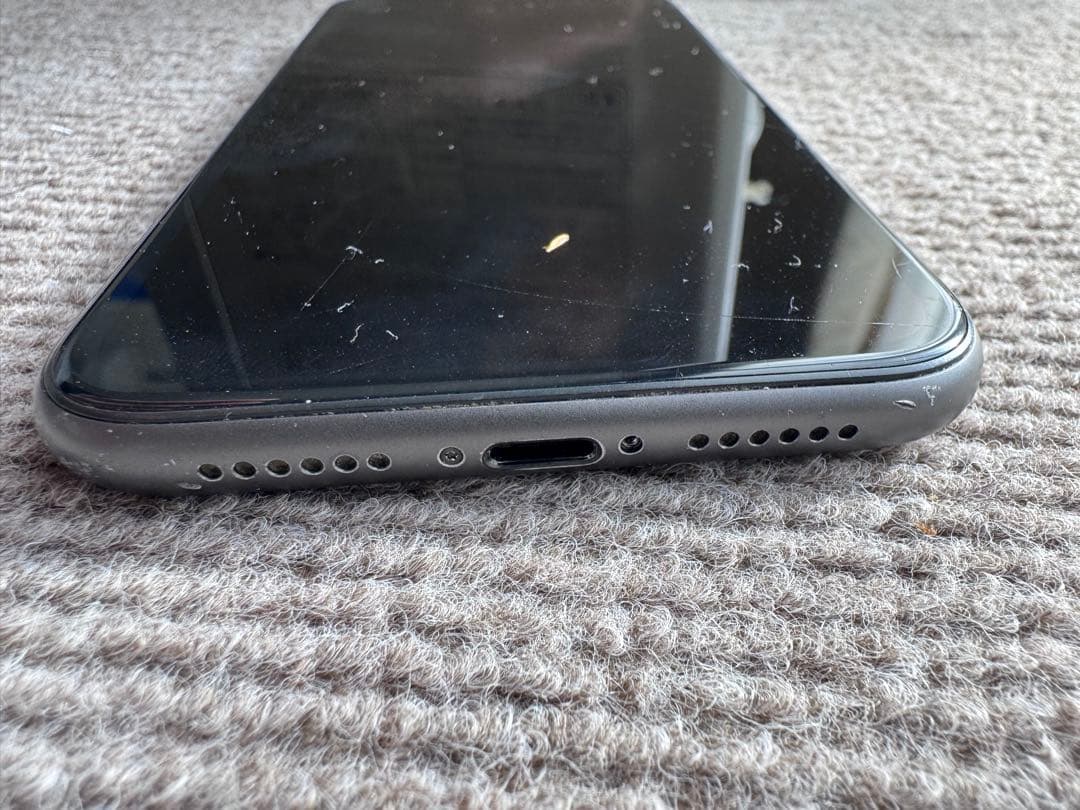 Apple iPhone 11 ブラック　ジャンク