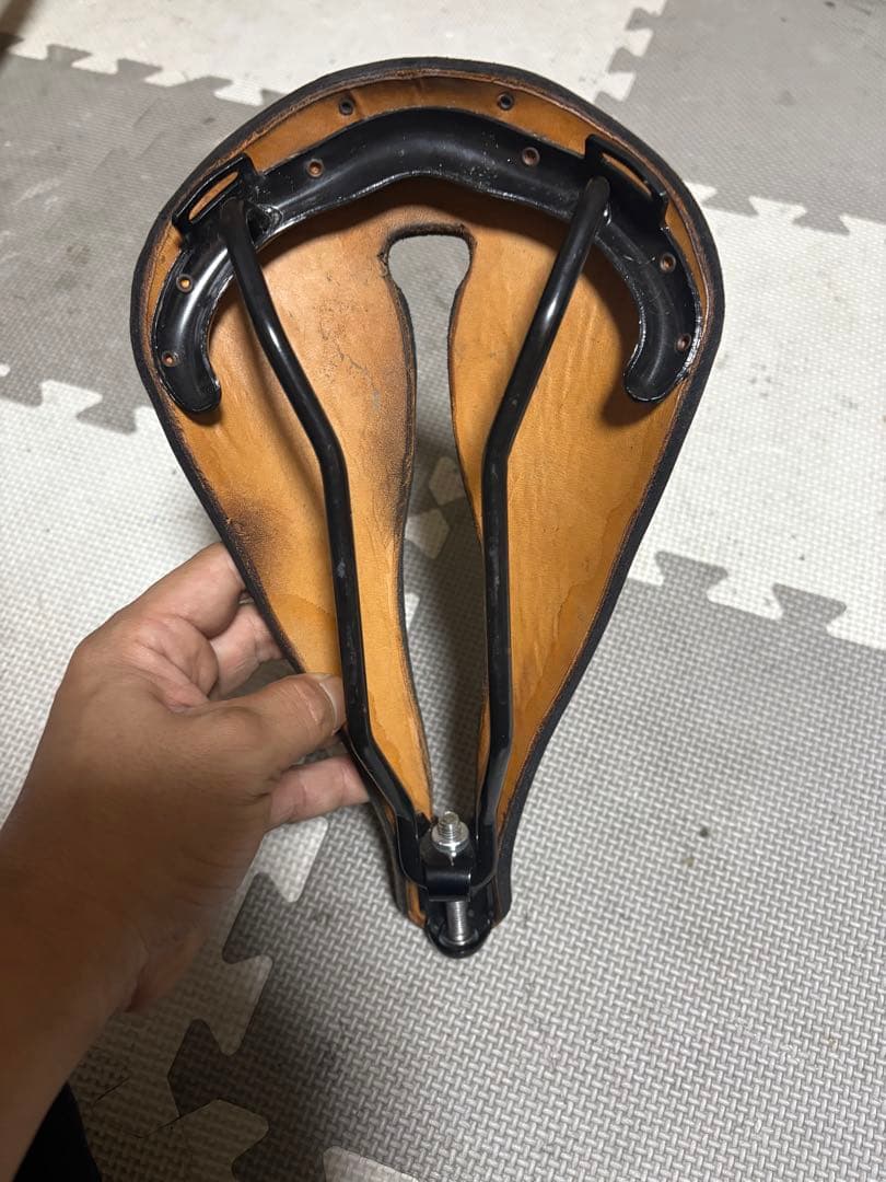 最終値下げ】SELLE ANATOMICA レザーサドル　ブラック